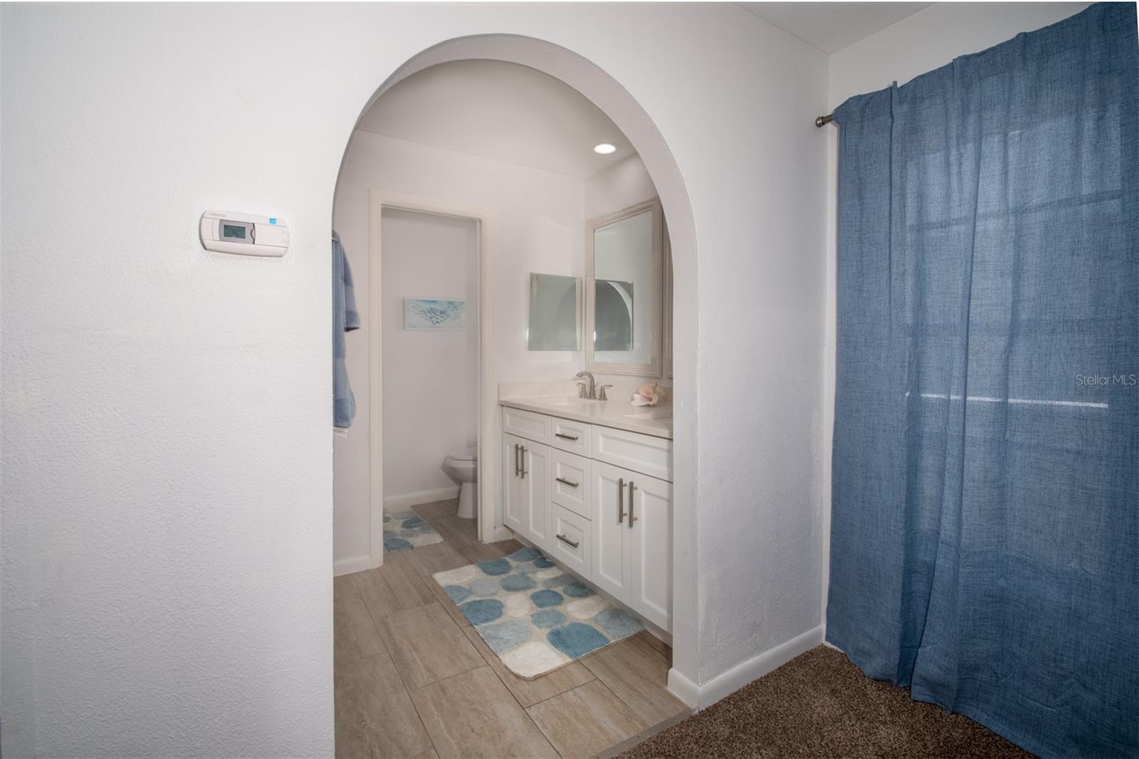 Image 17 of 33 For 2504 Hibiscus Drive W