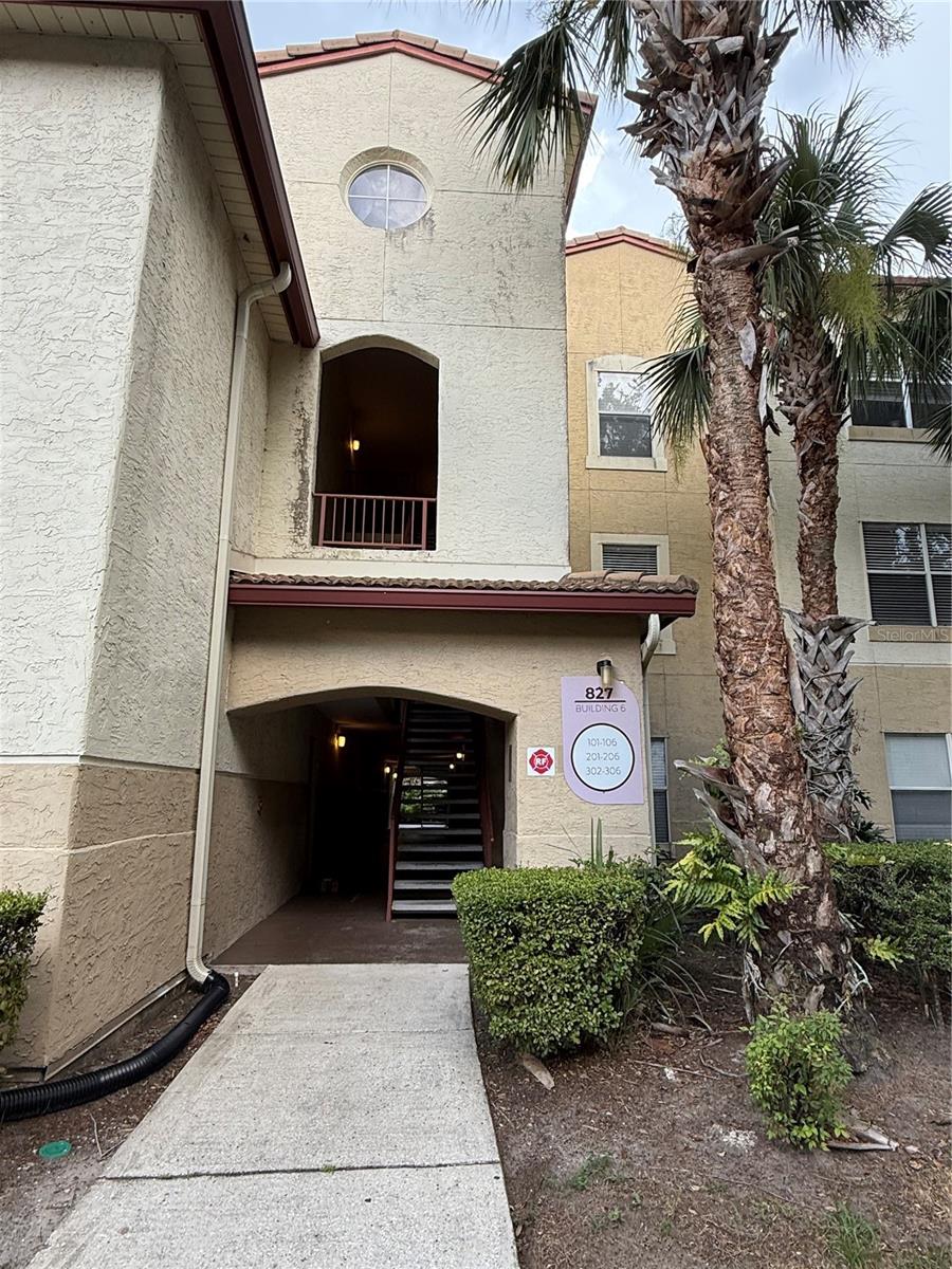 Image 2 of 23 For 827 Camargo Way 205