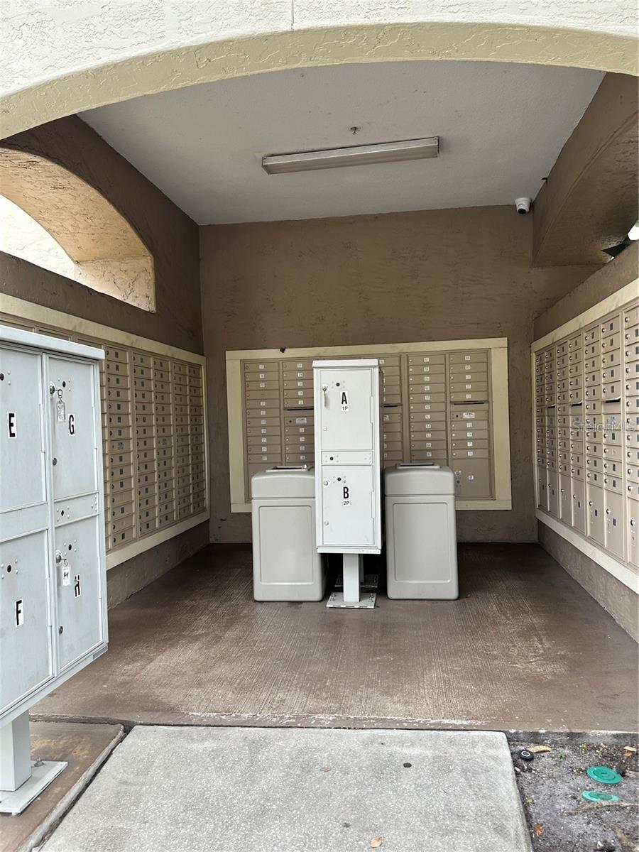 Image 21 of 23 For 827 Camargo Way 205