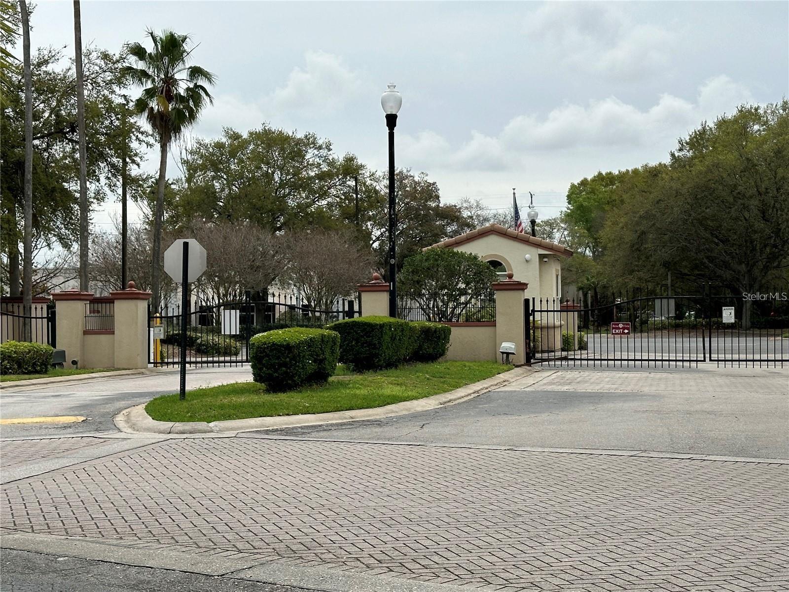 Image 22 of 23 For 827 Camargo Way 205