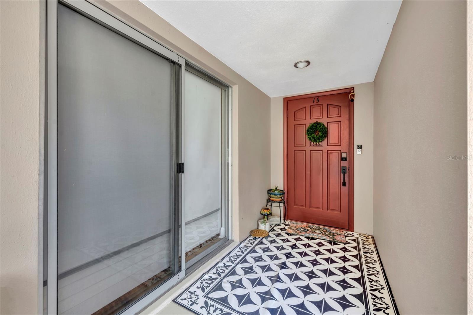 Image 2 of 20 For 1920 Woodcrest Drive 15