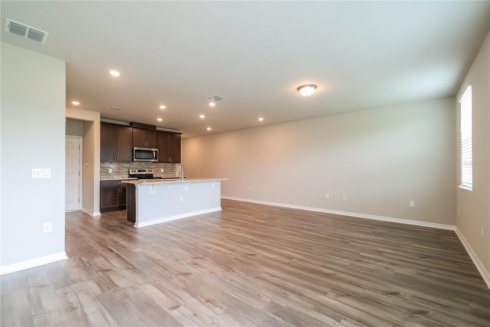 Image 4 of 17 For 2503 Sweet Viburnum Way
