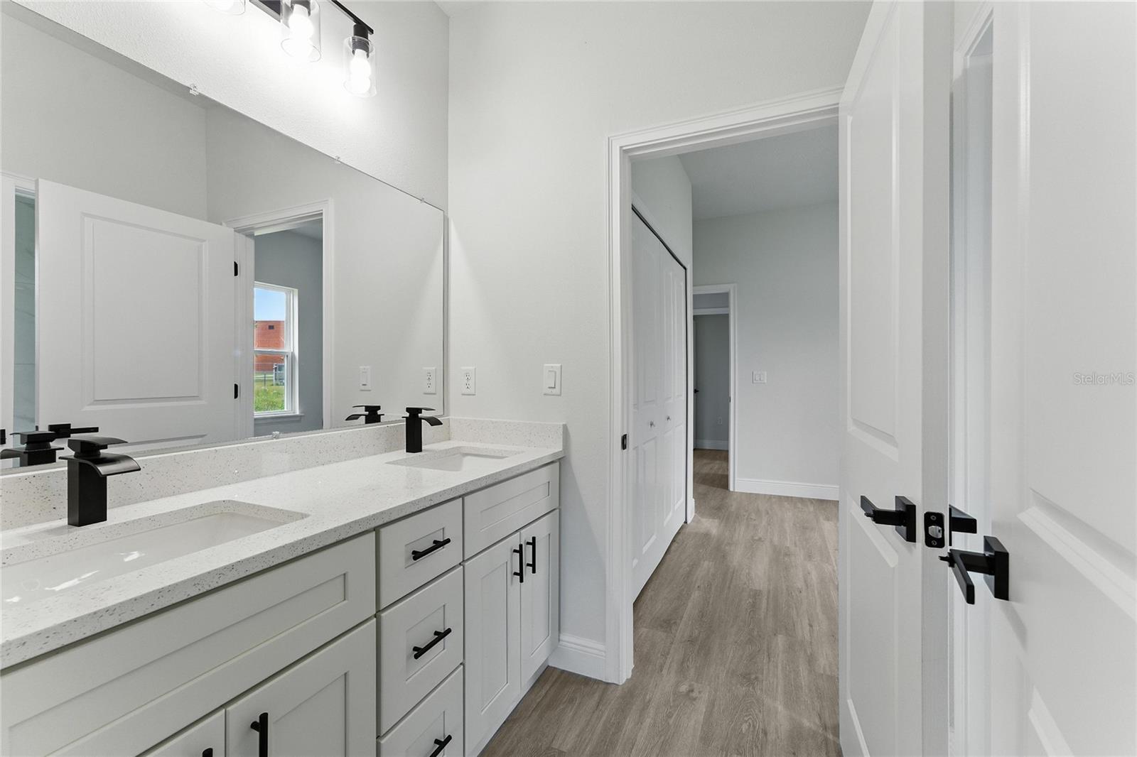 Image 37 of 56 For 105 Marion Oaks Course