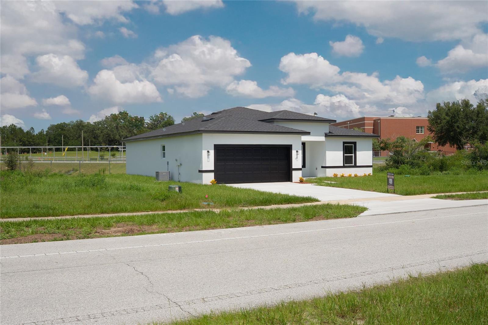 Image 5 of 56 For 105 Marion Oaks Course