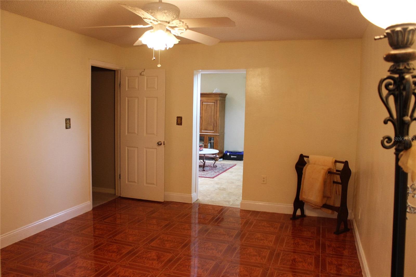 Image 20 of 36 For 1015 Woodall Drive