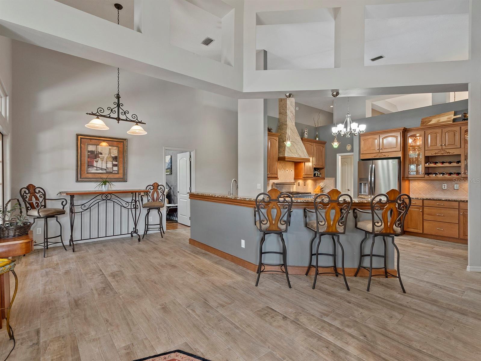 Image 10 of 52 For 14450 Stamford Circle