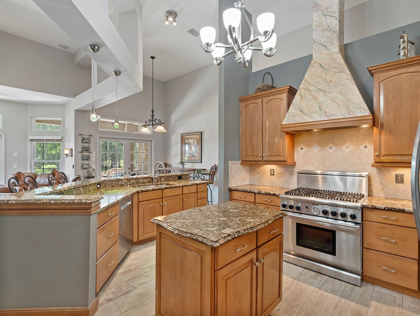 Image 7 of 52 For 14450 Stamford Circle