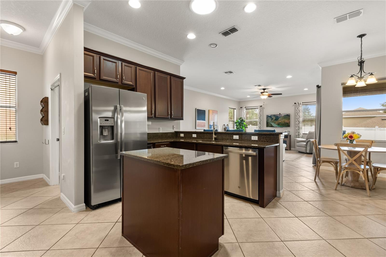 Image 11 of 36 For 2018 Bay Clover Drive