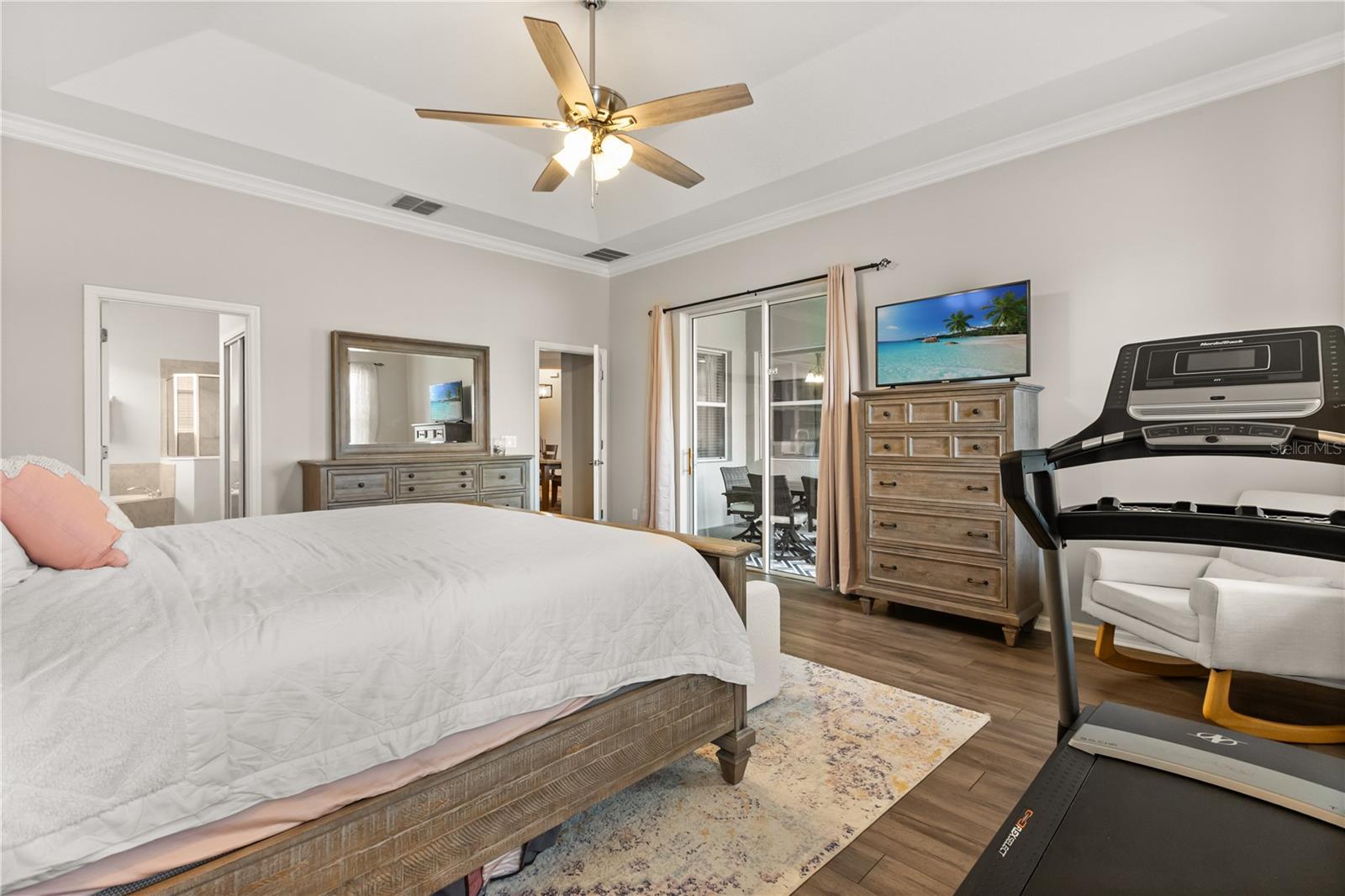 Image 16 of 36 For 2018 Bay Clover Drive