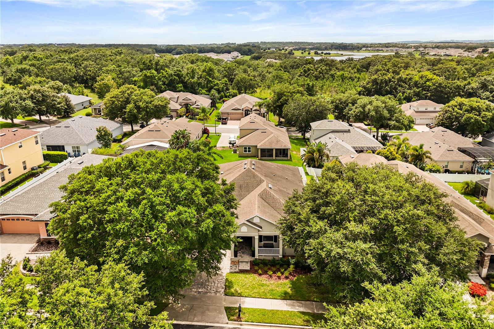 Image 31 of 36 For 2018 Bay Clover Drive