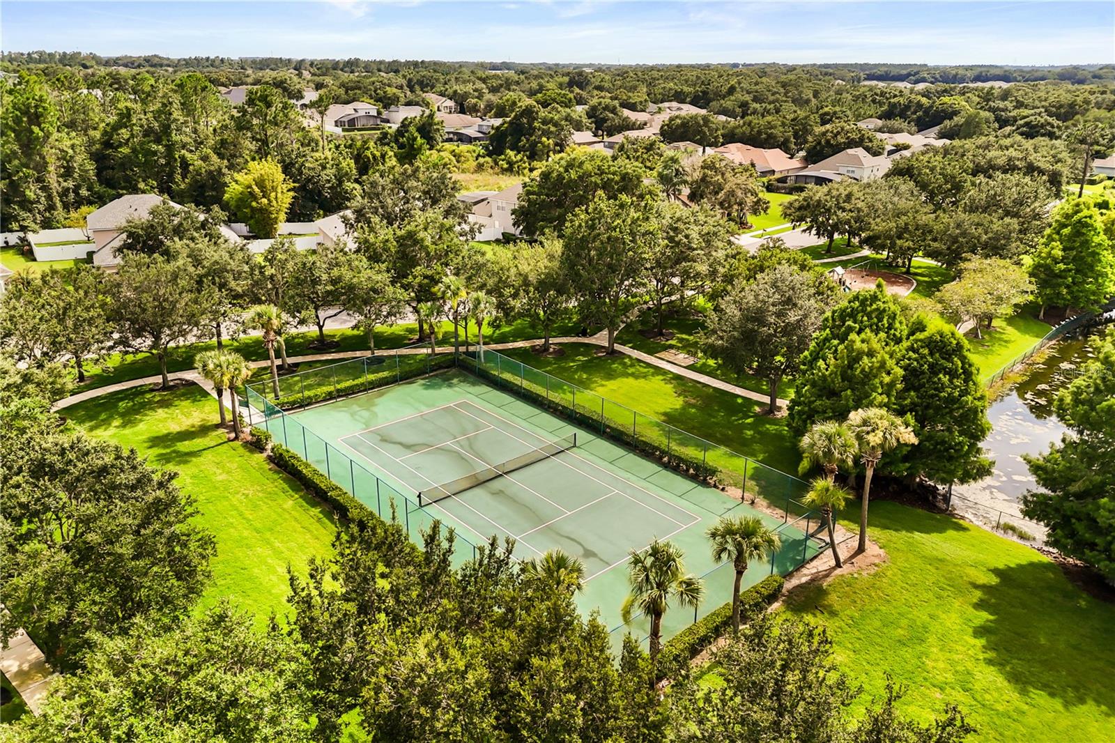 Image 34 of 36 For 2018 Bay Clover Drive