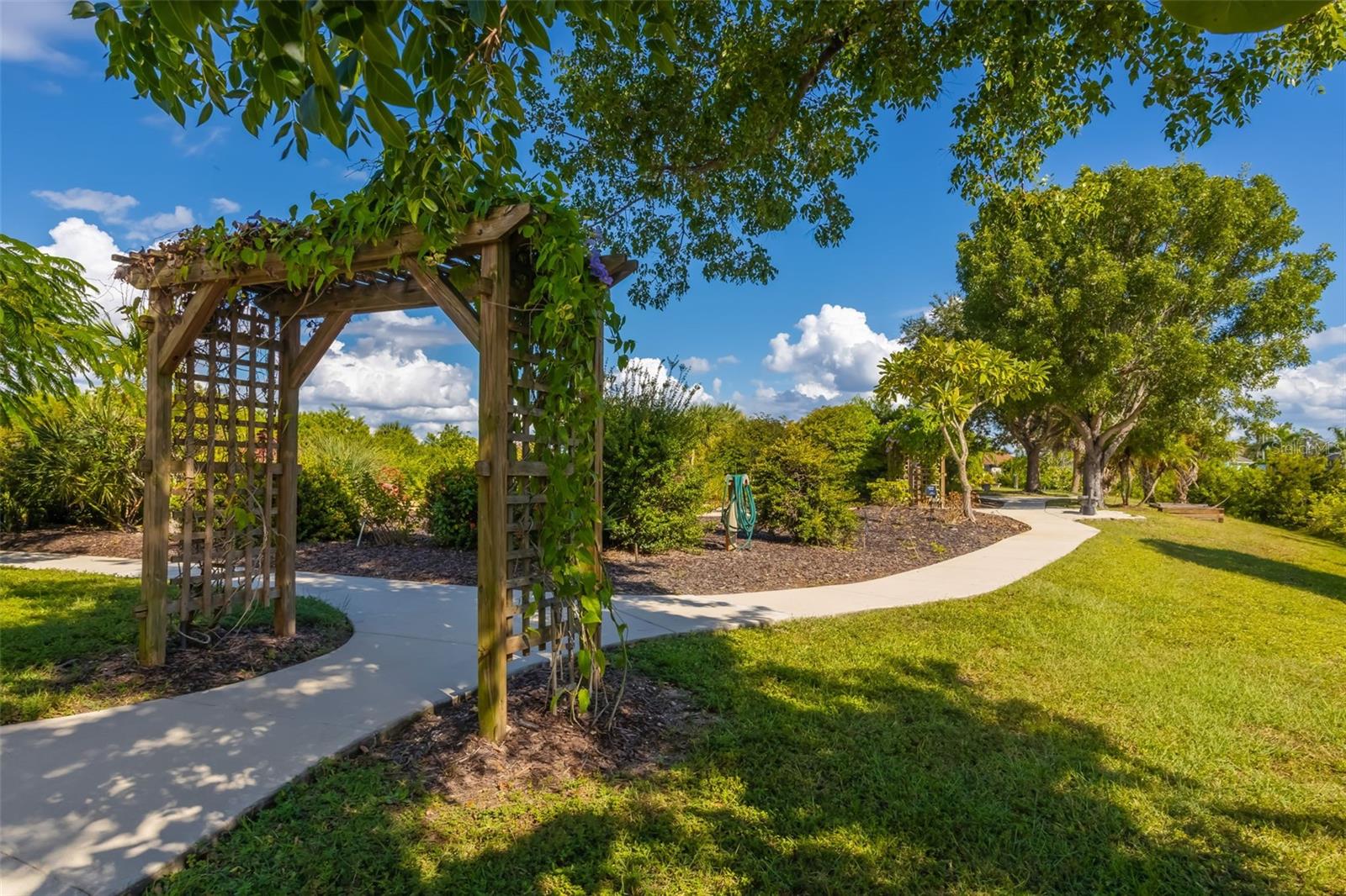 Image 15 of 20 For 15531 Applewhite Circle