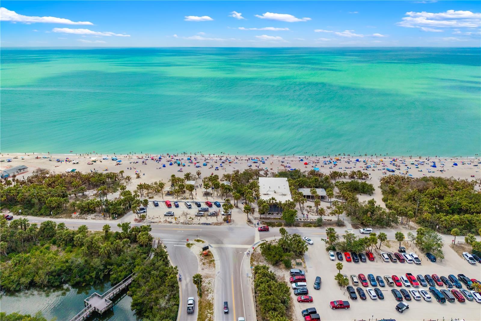 Image 7 of 20 For 15531 Applewhite Circle