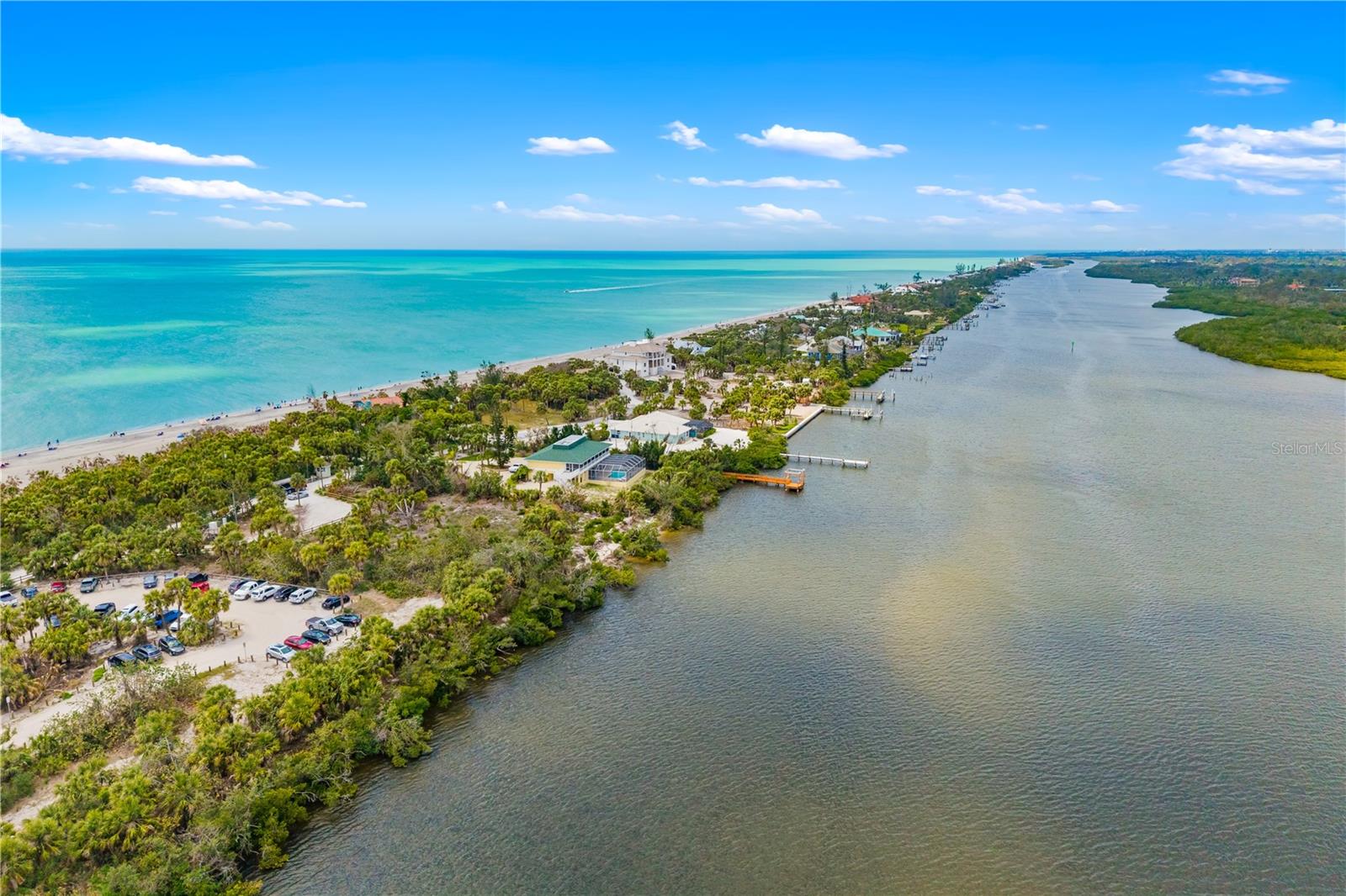 Image 8 of 20 For 15531 Applewhite Circle