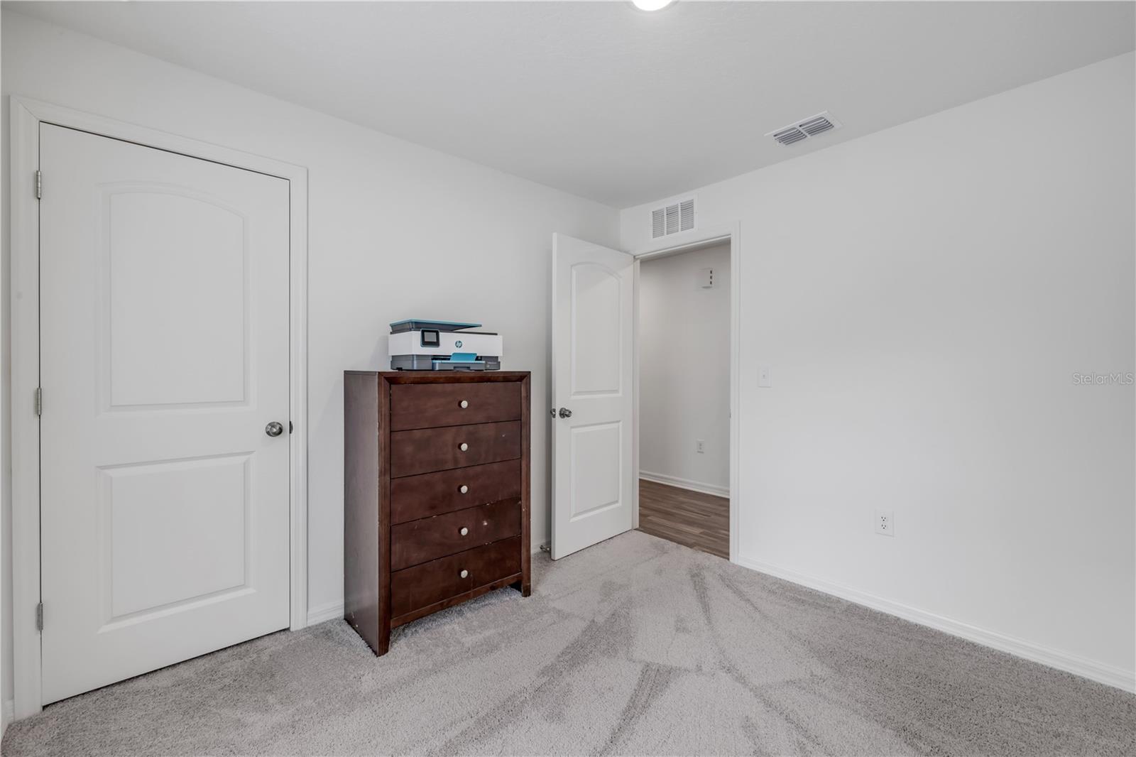 Image 13 of 22 For 40 Briarvue Lane