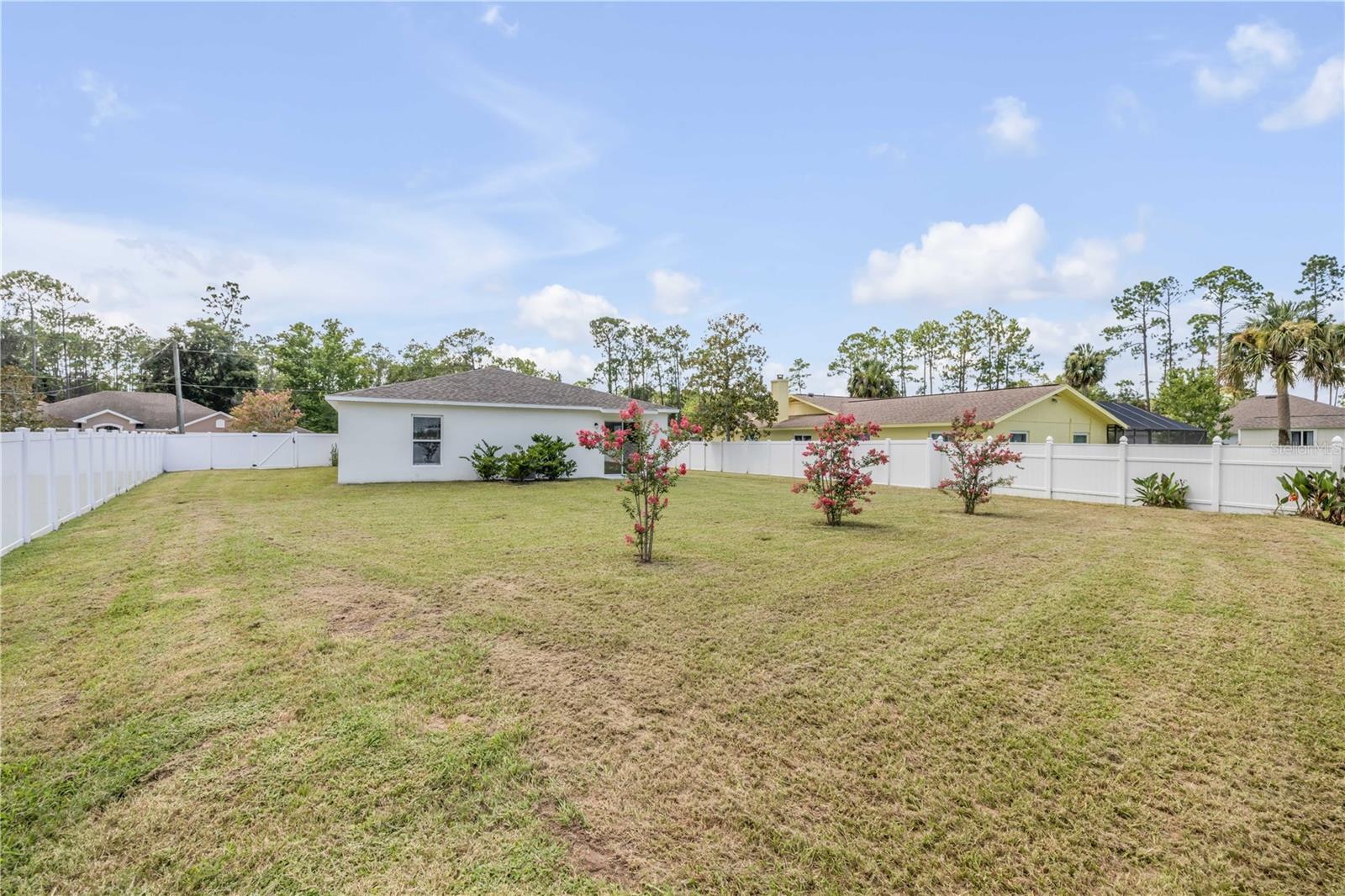 Image 17 of 22 For 40 Briarvue Lane