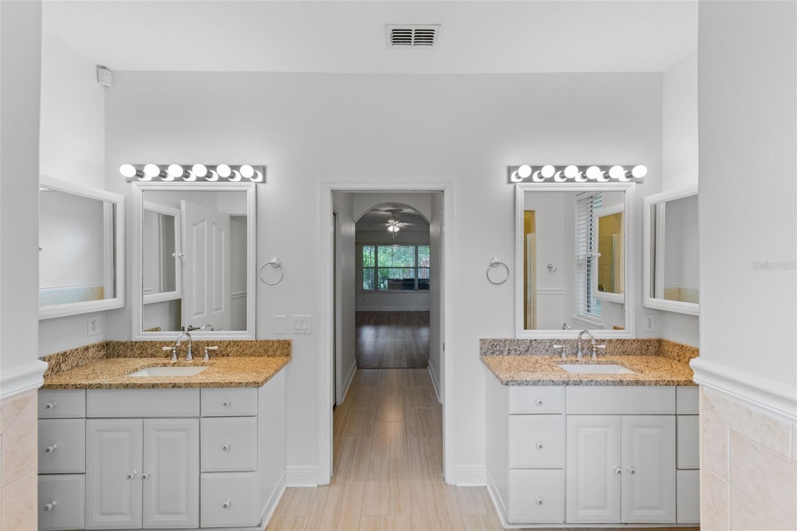 Image 19 of 60 For 5411 Lee Ann Drive