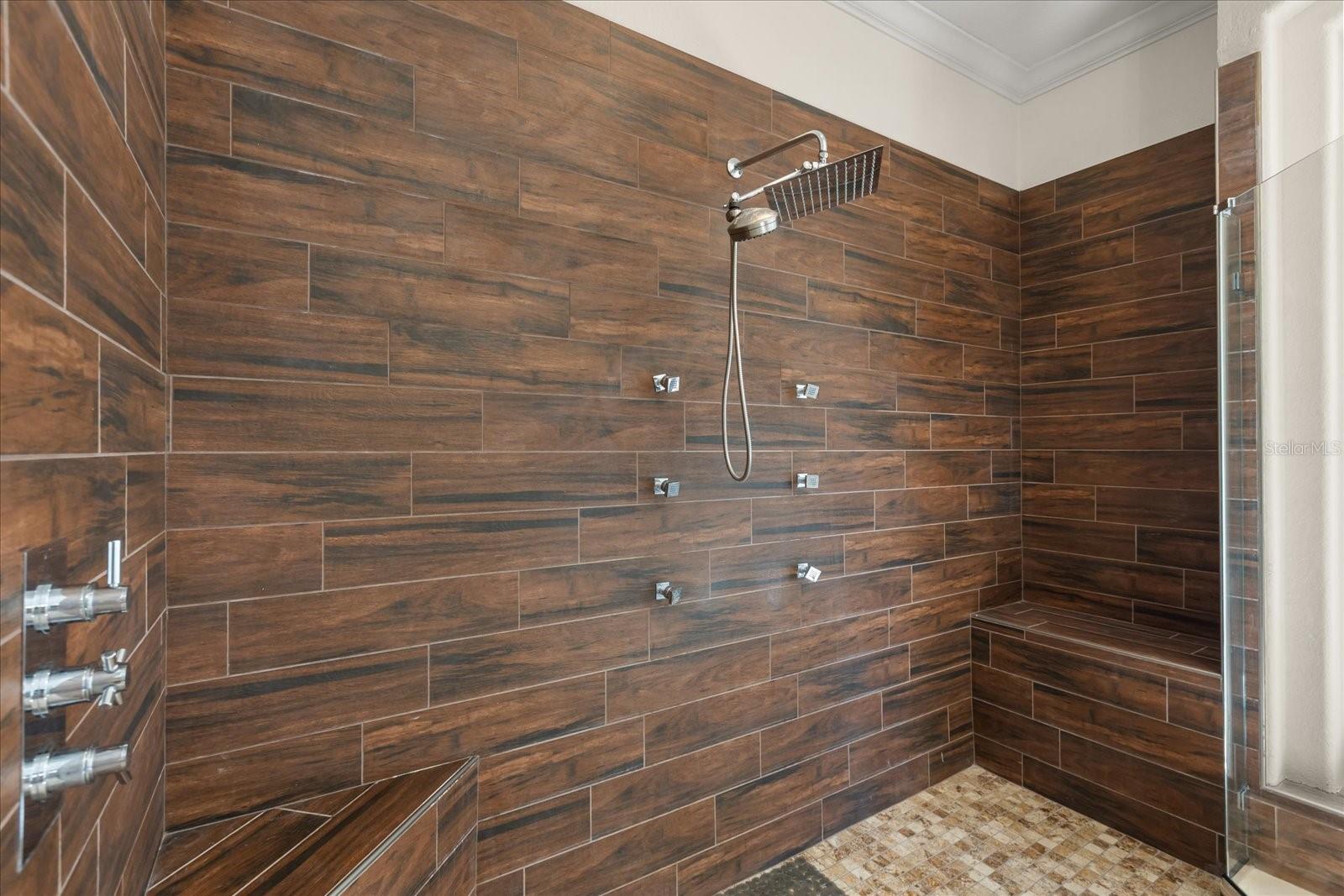 Image 15 of 66 For 1738 Bridgewater Drive