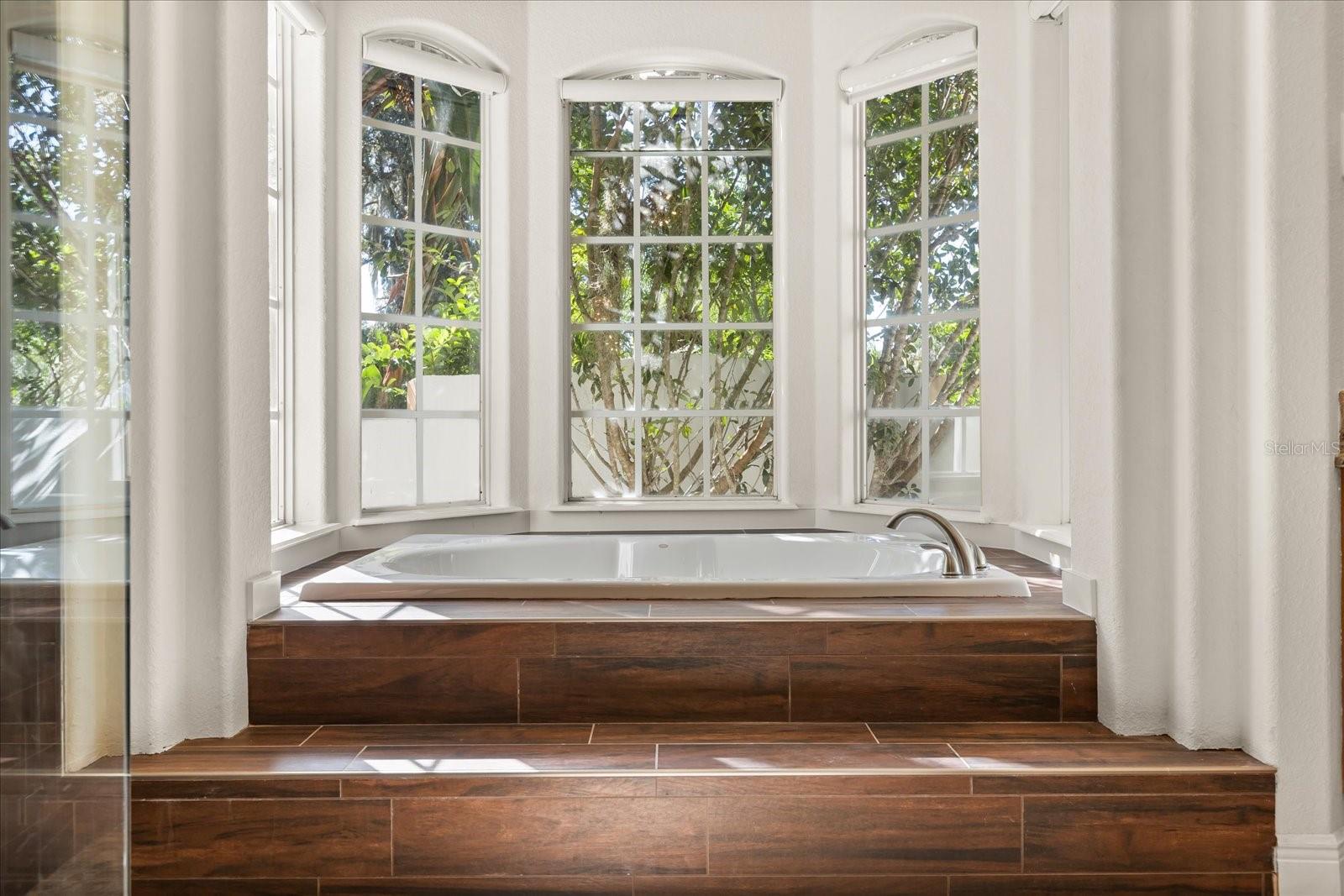 Image 18 of 66 For 1738 Bridgewater Drive