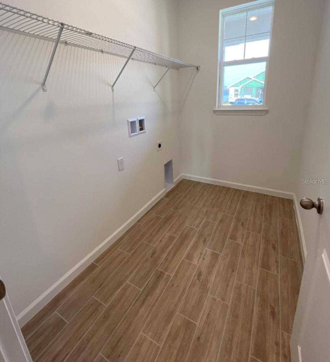 Image 24 of 31 For 4474 Davos Drive