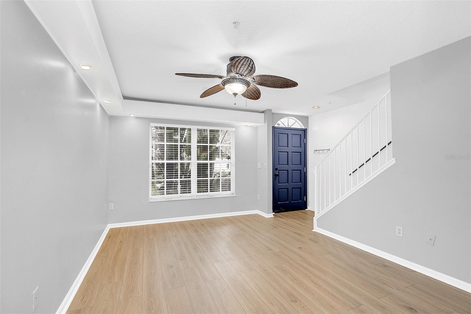 Image 11 of 11 For 40 Hyer Avenue