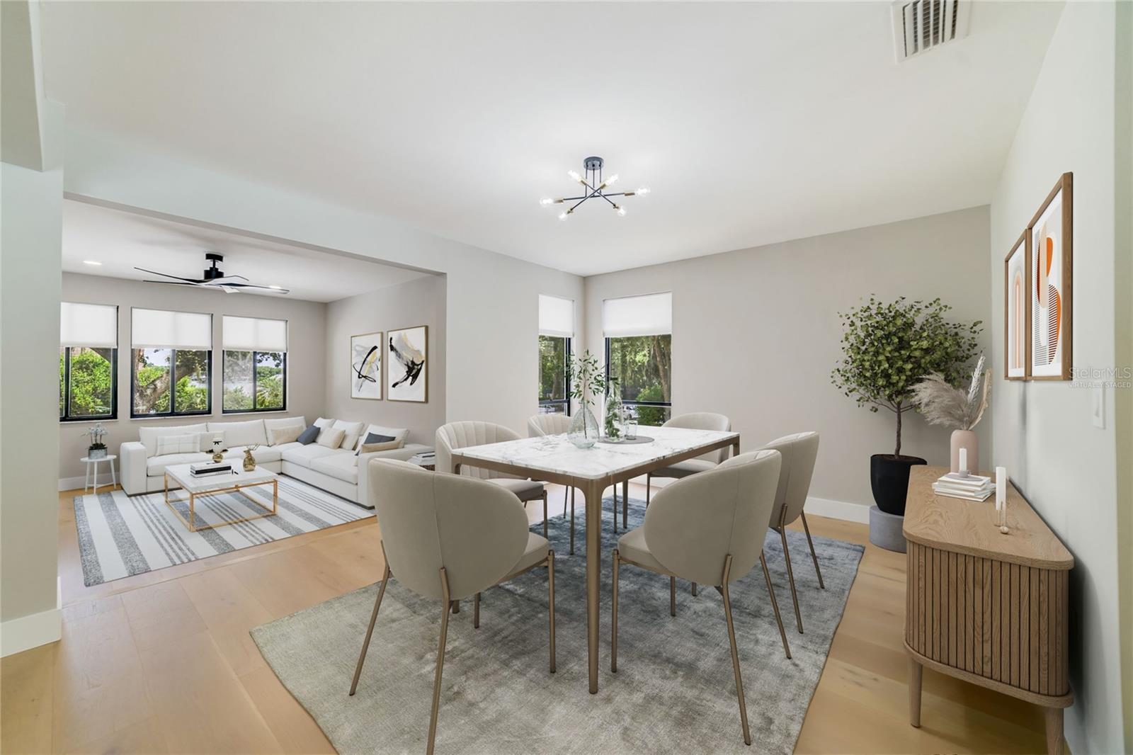 Image 7 of 47 For 941 Versailles Circle