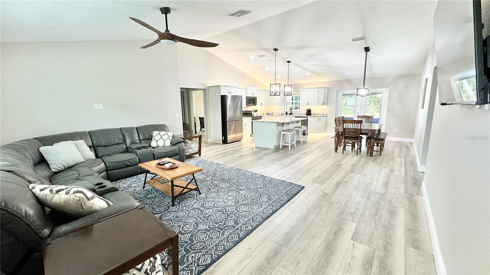 Image 4 of 20 For 6889 179th Court Road