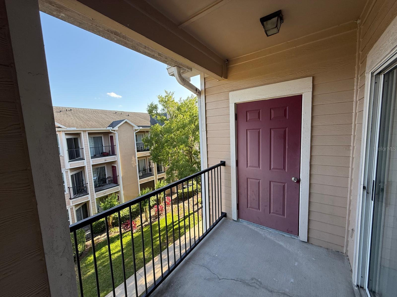 Image 6 of 36 For 2015 Erving Circle 307