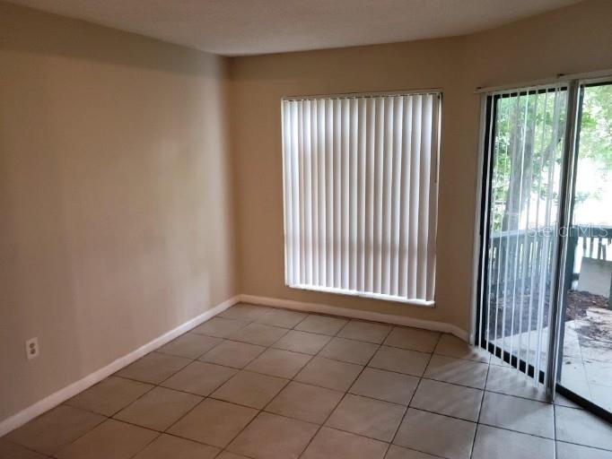 Image 15 of 19 For 4322 Lakeway Drive 13 F