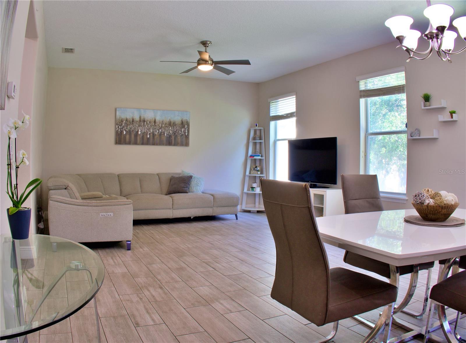 Image 12 of 31 For 7338 Azalea Cove Circle