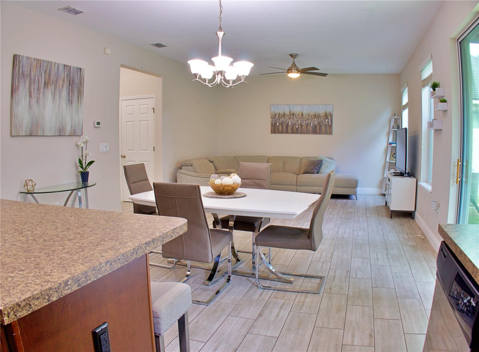 Image 14 of 31 For 7338 Azalea Cove Circle