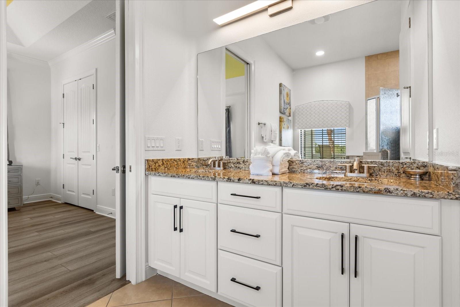 Image 27 of 49 For 915 Golden Bear Drive