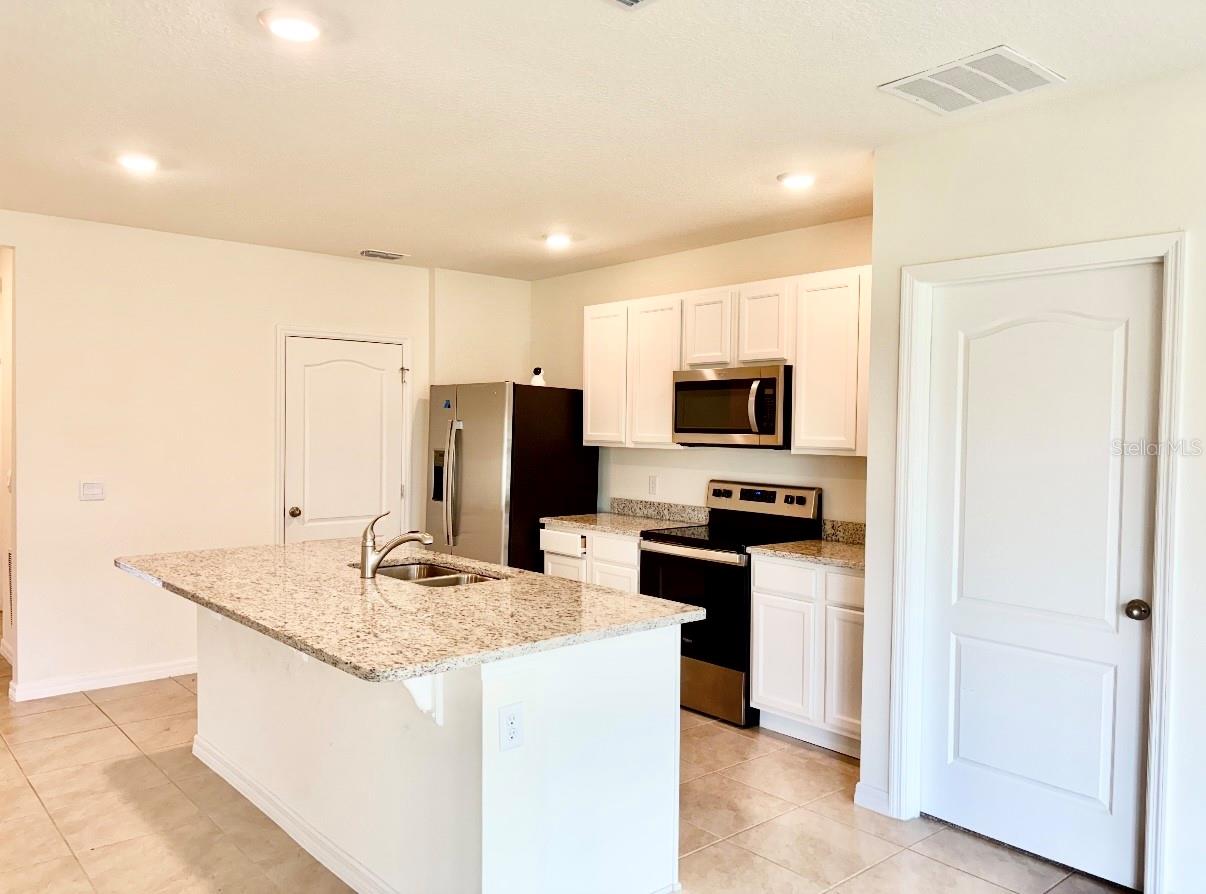Image 2 of 20 For 5216 Greenheart Avenue