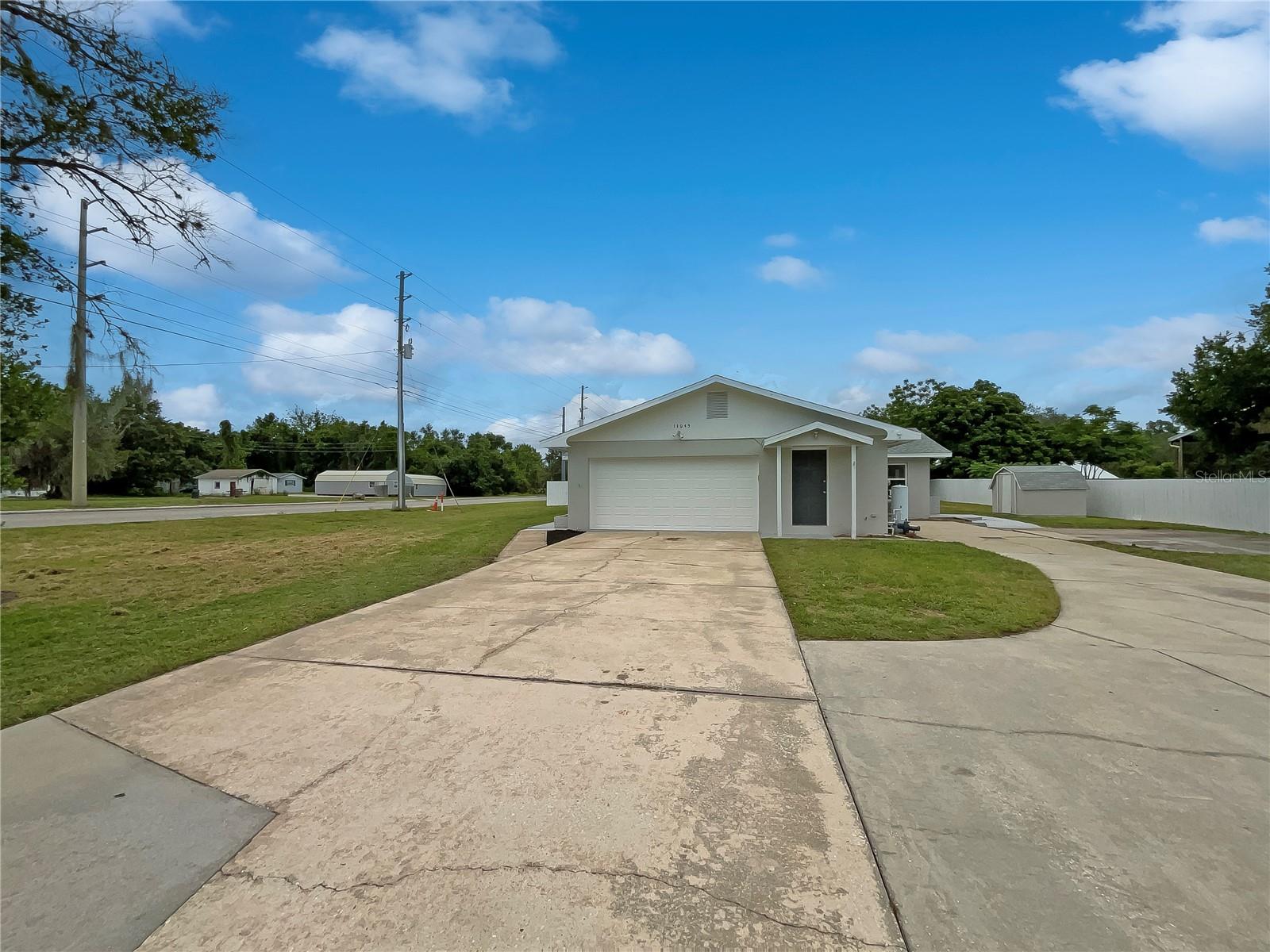 Image 26 of 27 For 11045 Lake Eustis Drive