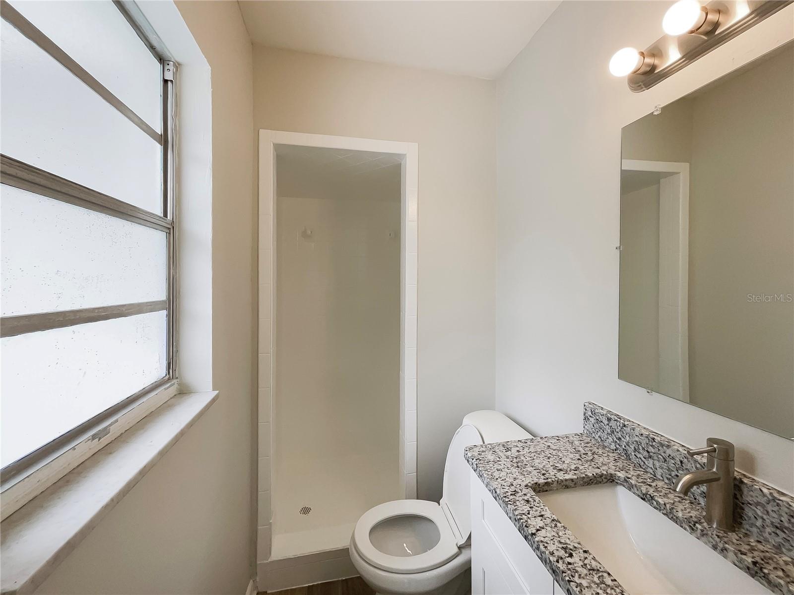 Image 7 of 27 For 11045 Lake Eustis Drive