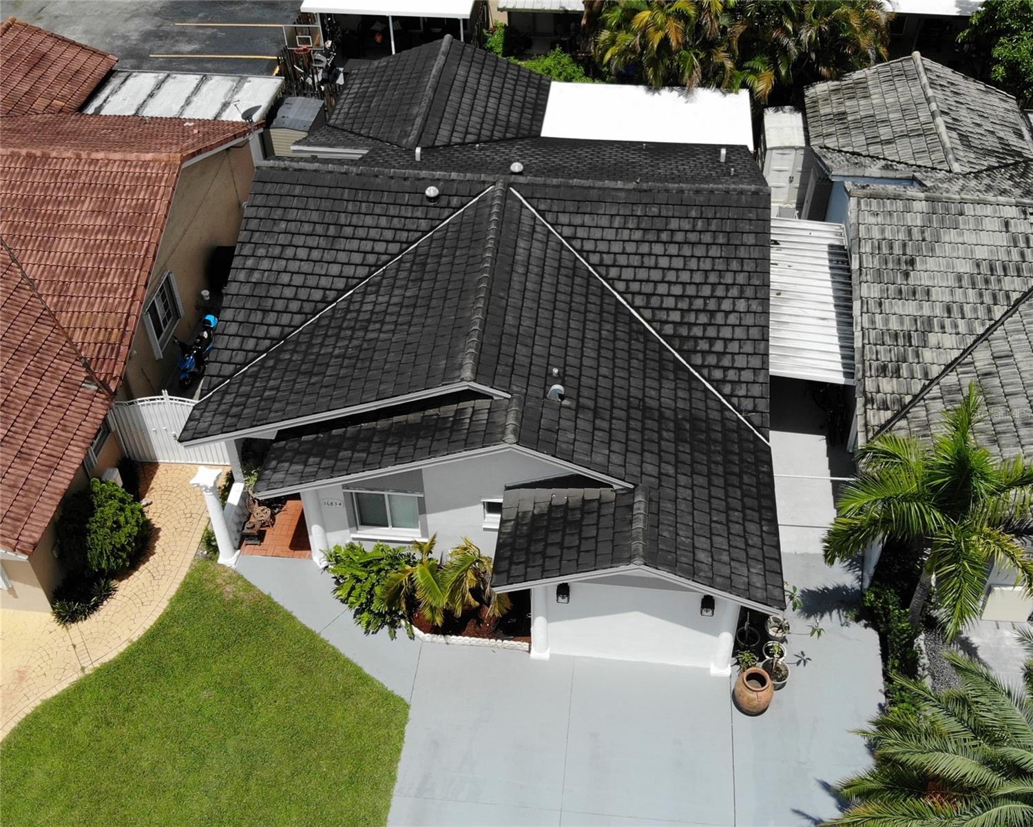 Image 3 of 15 For 16834 70th Avenue