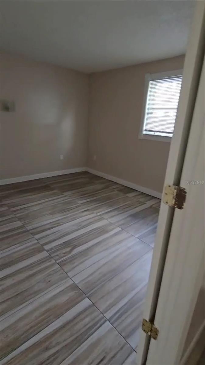 Image 7 of 12 For 807 Weldona Lane 106