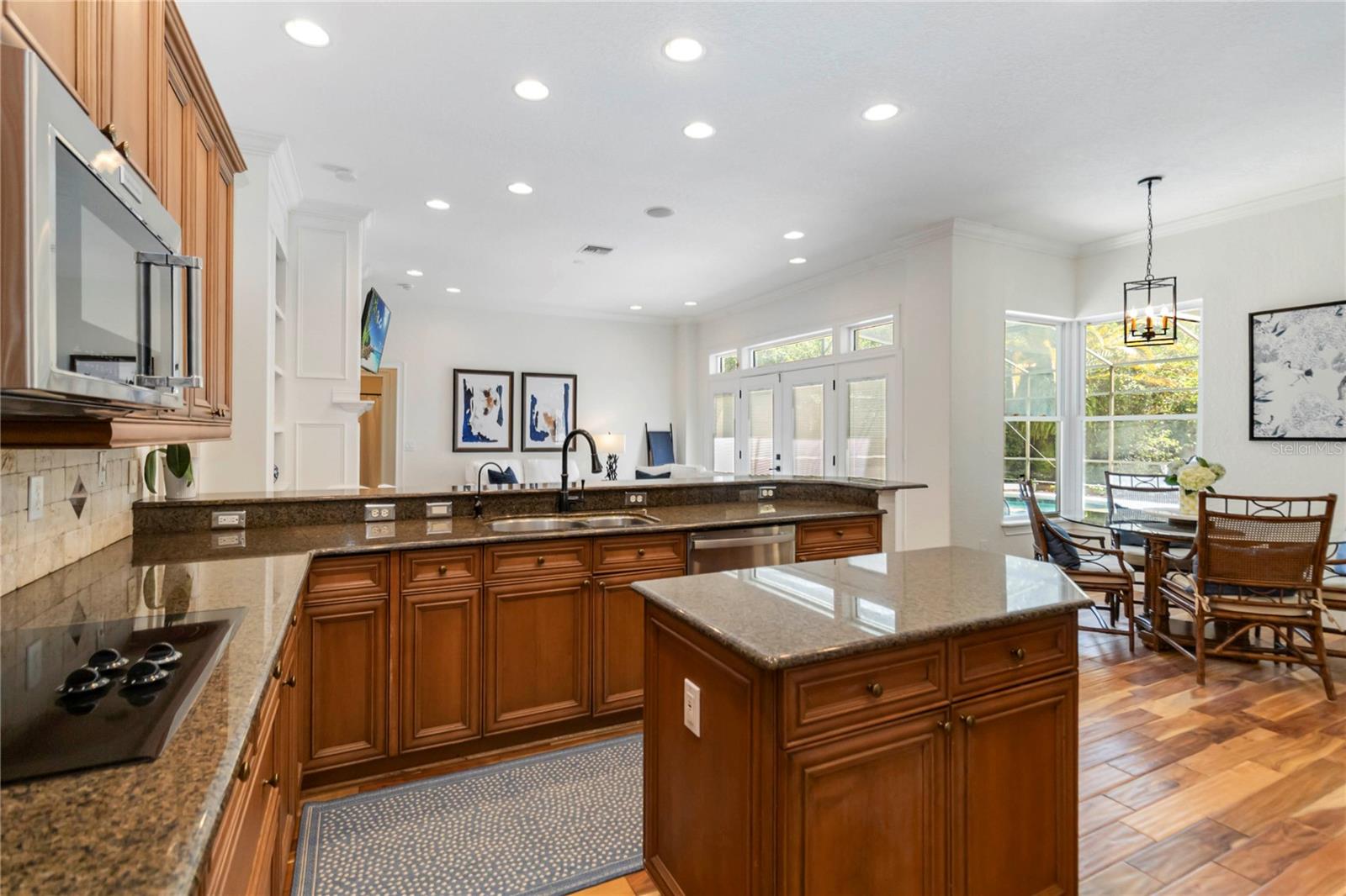 Image 13 of 46 For 1734 Majestic Oak Drive