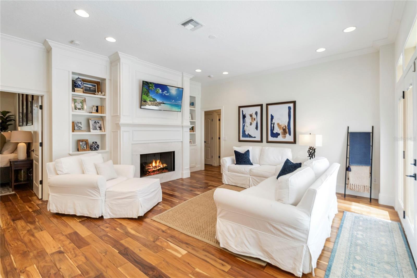 Image 5 of 46 For 1734 Majestic Oak Drive