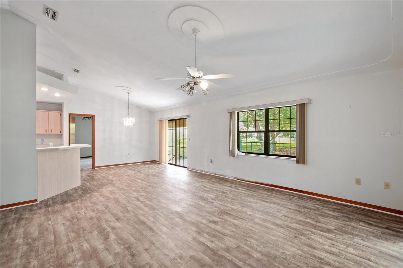 Image 8 of 44 For 12797 43rd Circle
