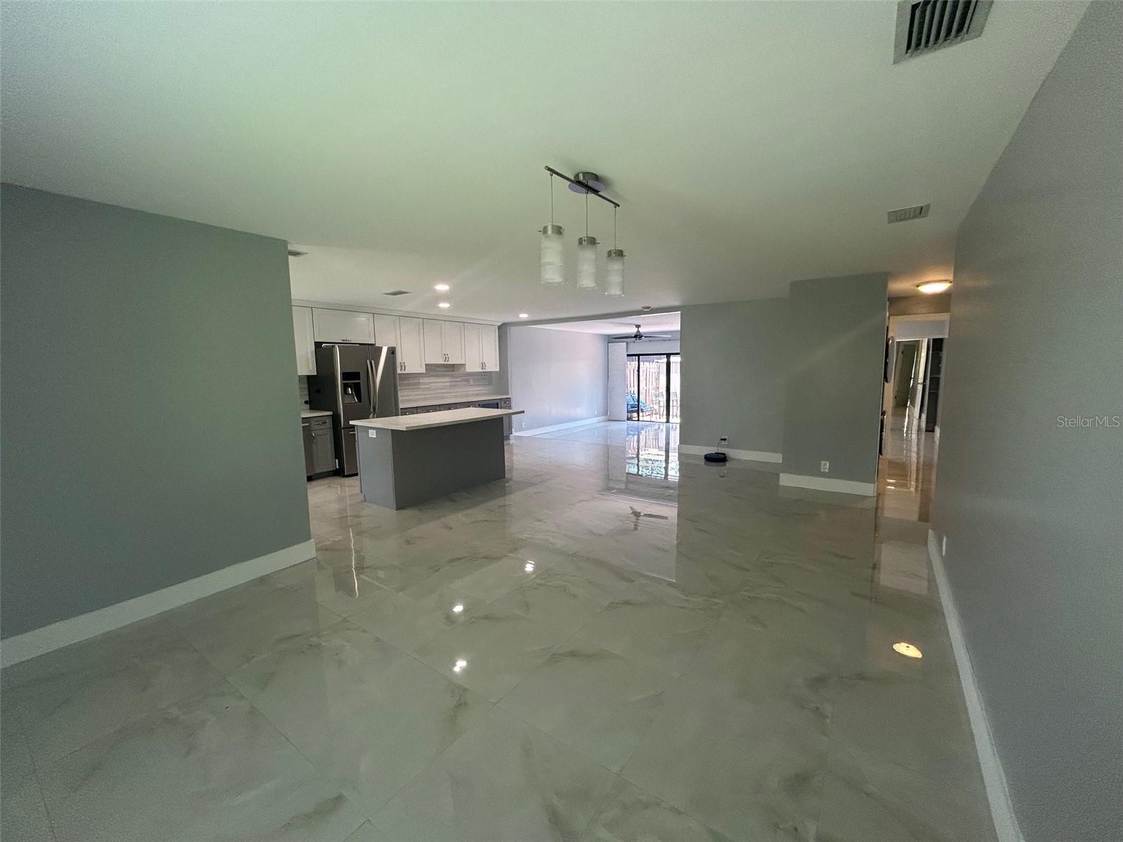 Image 4 of 14 For 7551 26th Court 58