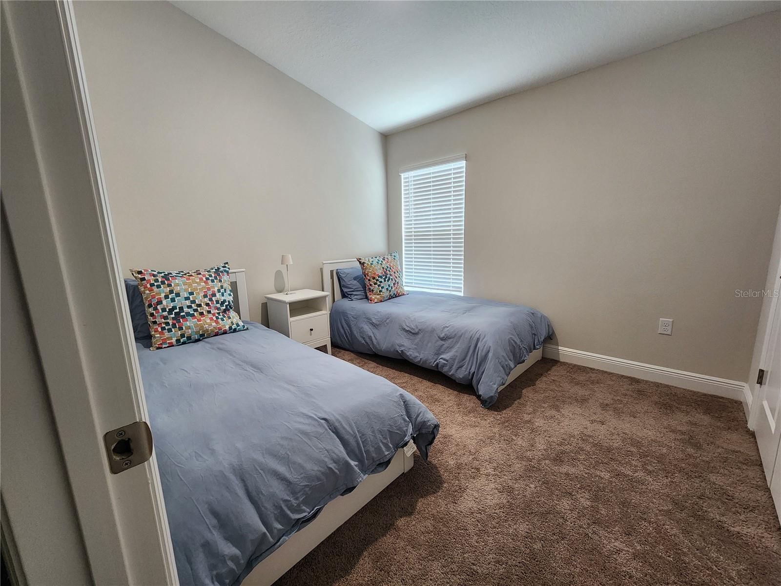 Image 9 of 13 For 1315 Daisy Field Drive