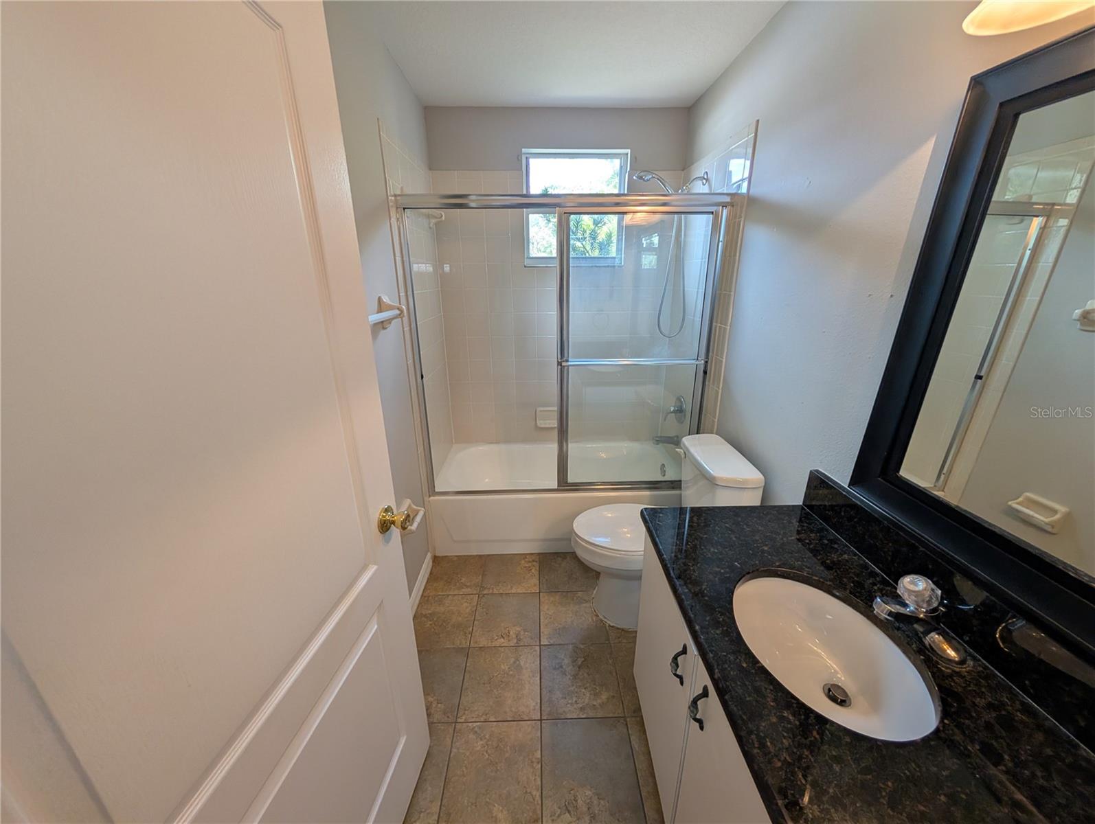 Image 12 of 17 For 913 Stallion Way