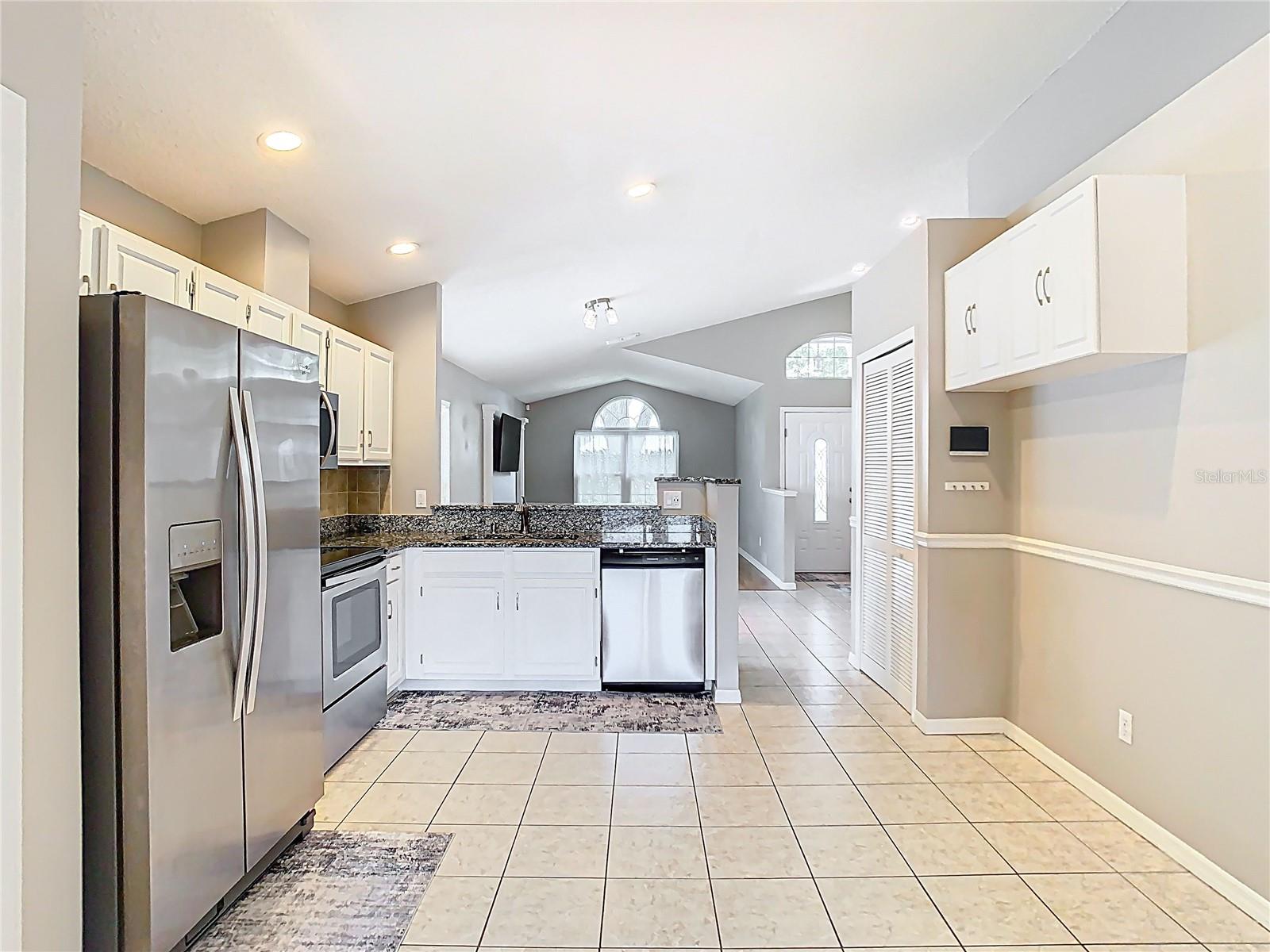 Image 10 of 46 For 2641 Delcrest Drive