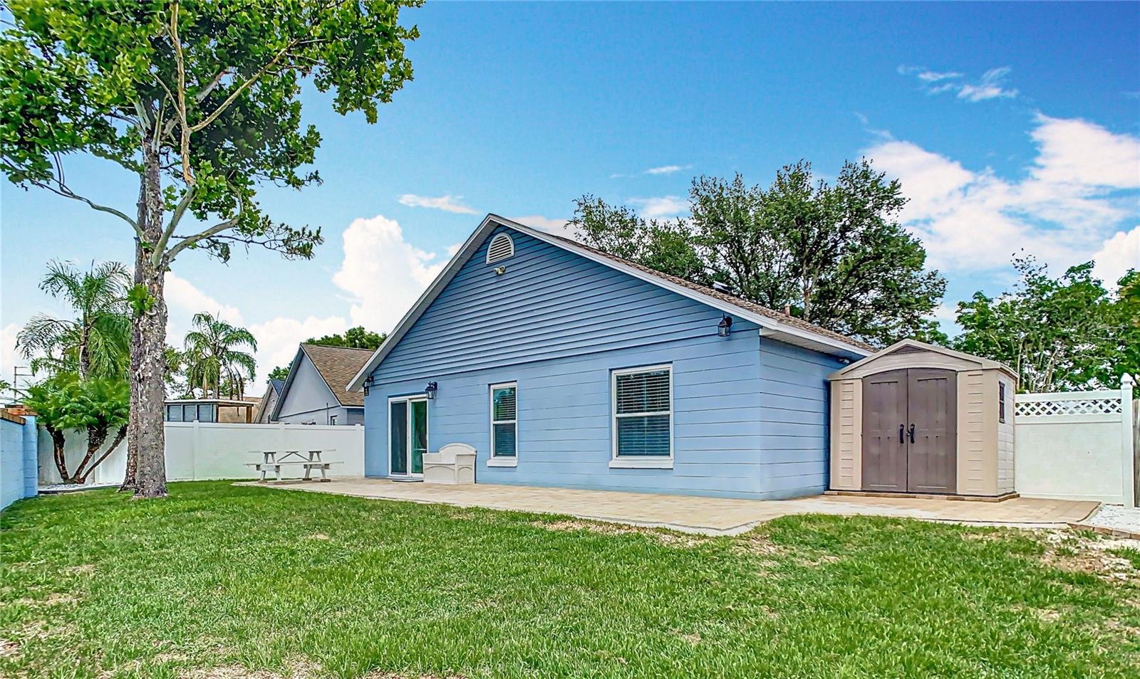 Image 31 of 46 For 2641 Delcrest Drive