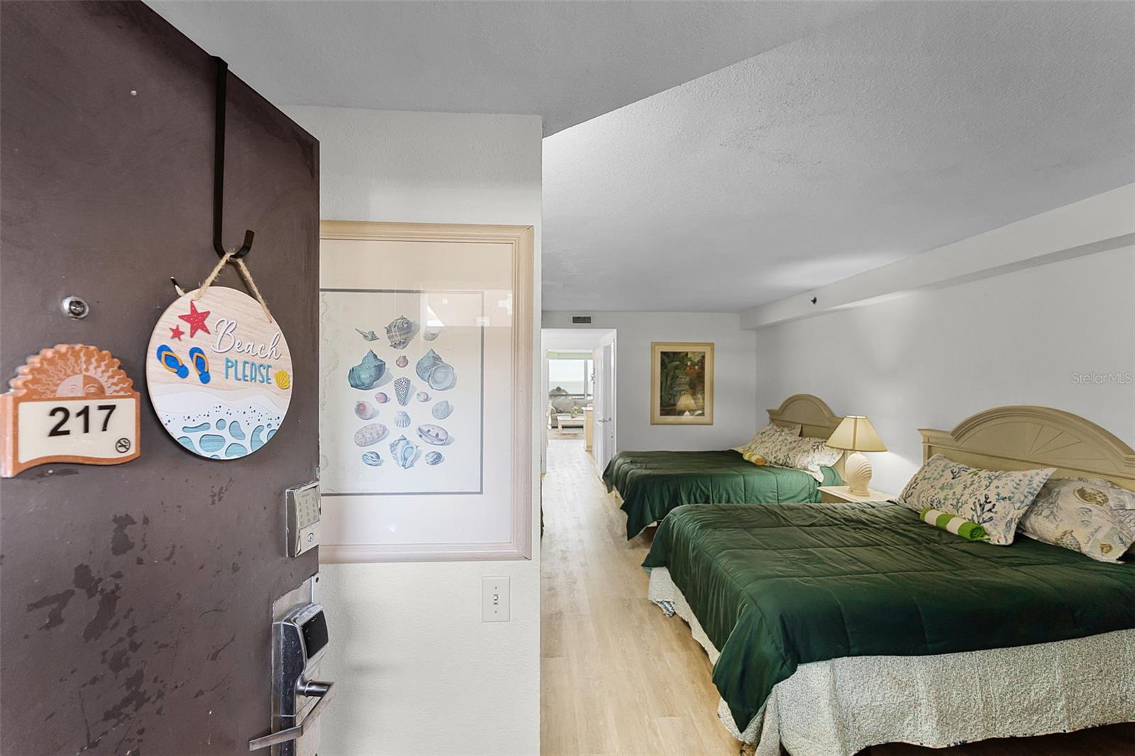 Image 3 of 21 For 2700 Atlantic Avenue 217