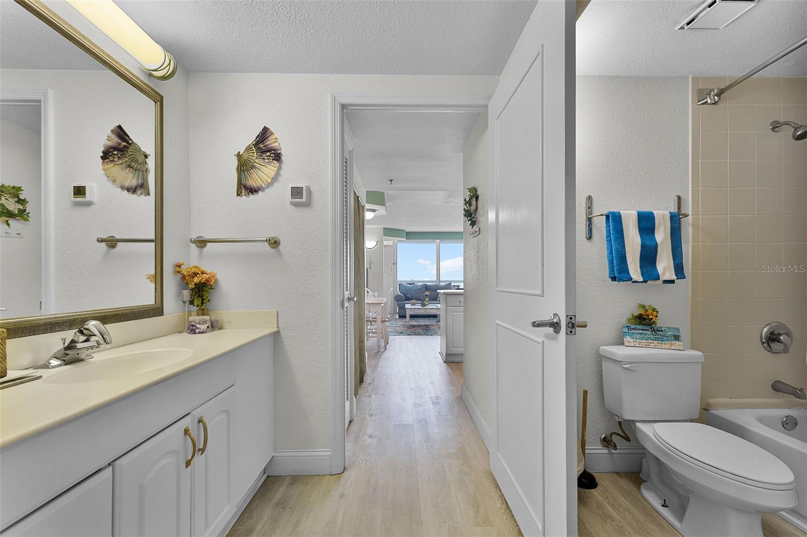 Image 6 of 21 For 2700 Atlantic Avenue 217
