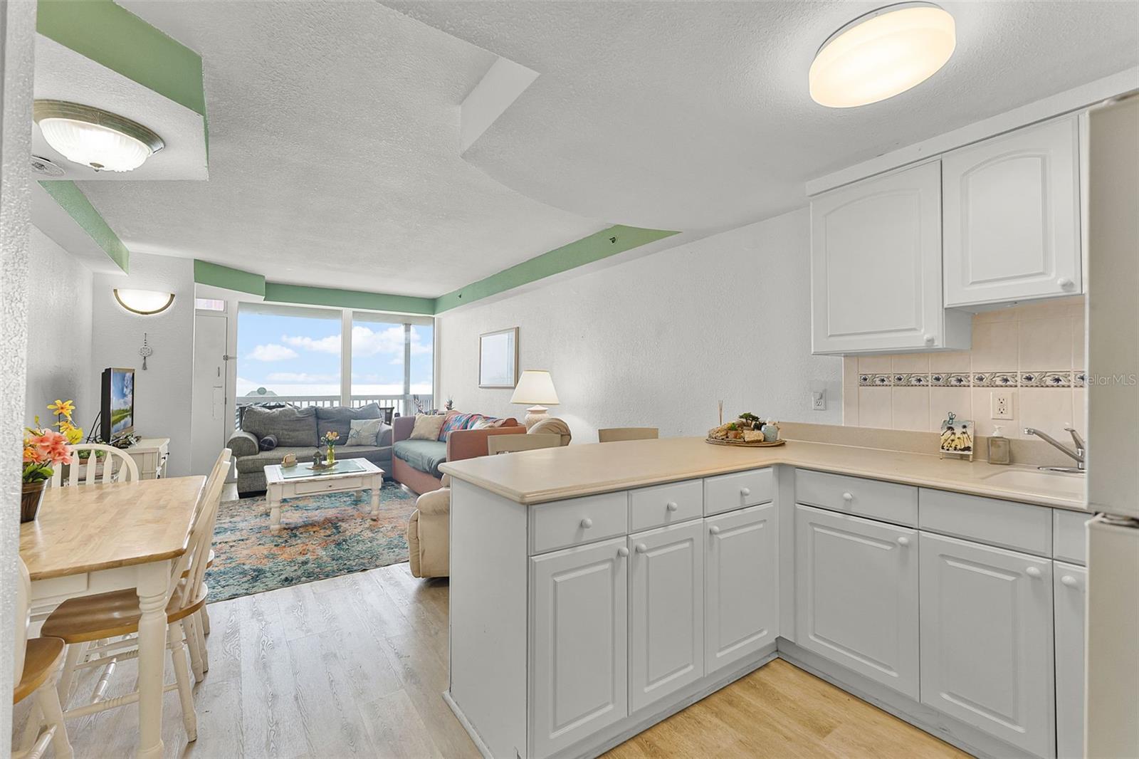 Image 9 of 21 For 2700 Atlantic Avenue 217