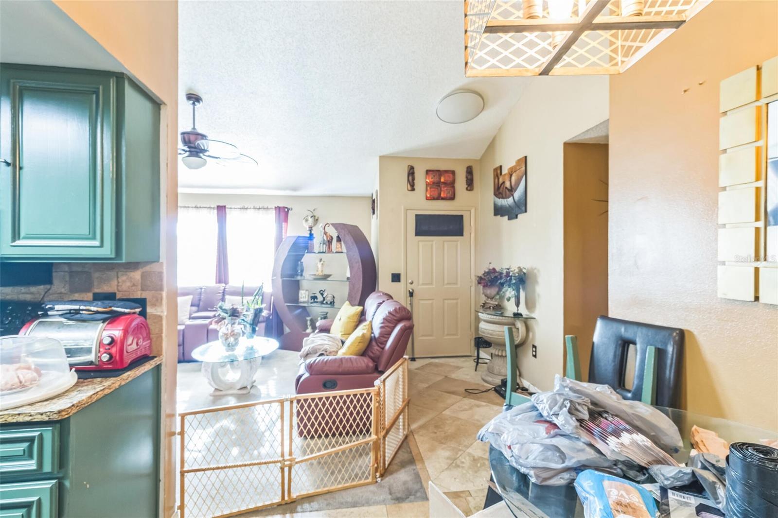 Listing photo id 5 for 9931 Crofton Lane