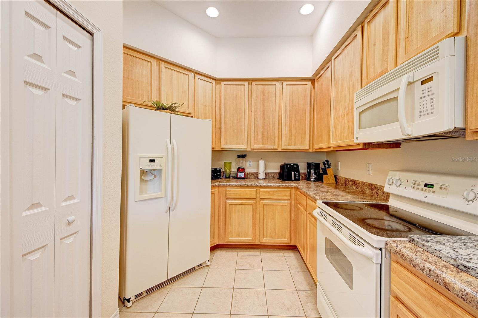 Image 11 of 28 For 9055 Treasure Trove Lane 407